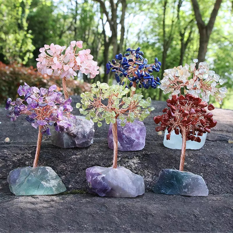 8 Best Crystals For Money: Stones To Attract Wealth & Prosperity